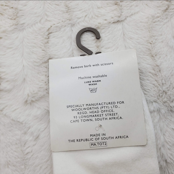 NWT Woolworth Women's Turnover Top Socks White Cotton Nylon US Shoe Size  4-7 - Picture 3 of 5
